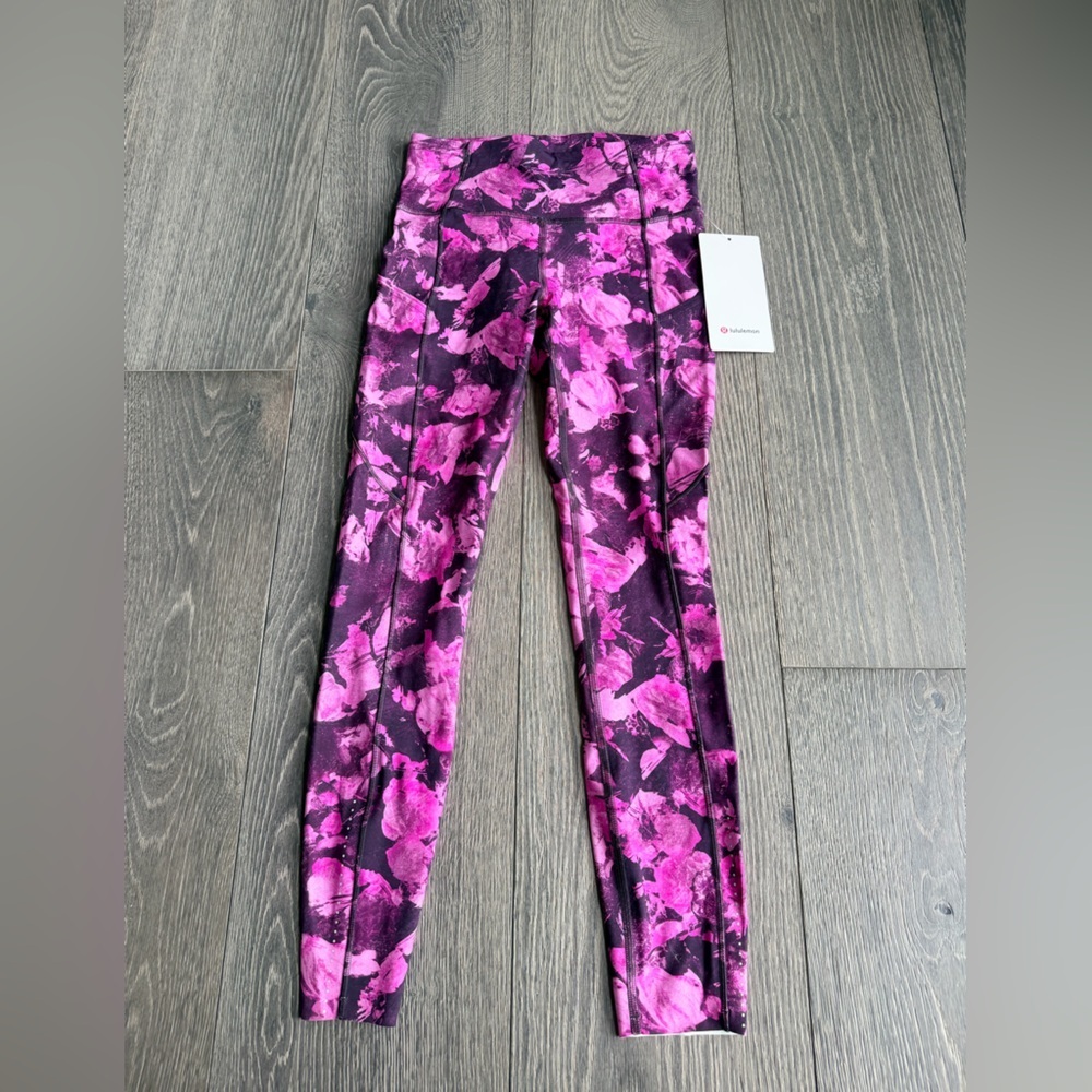 Lululemon Fast and Free Tight 25" *Reflective in Floral Shift Pink Multi Size 4